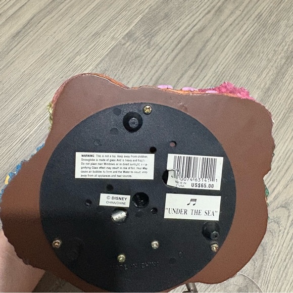 Disney The Little Mermaid Ariel “Under The Sea”Musical Snow Globe. Music Works - Picture 13 of 16